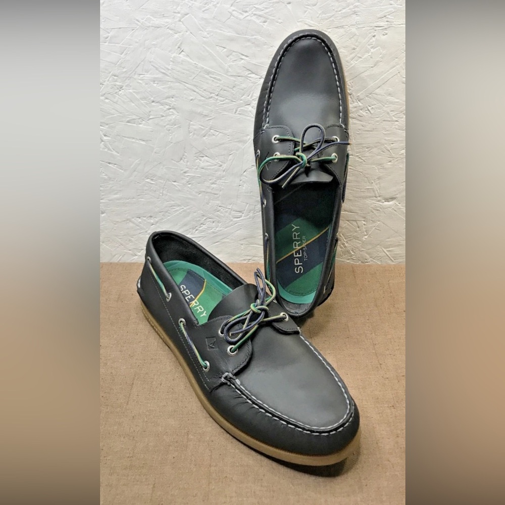 Sperry A/O Men's 2-Eye Boat Shoes Navy Blue Leather Green Accent Size 13M
